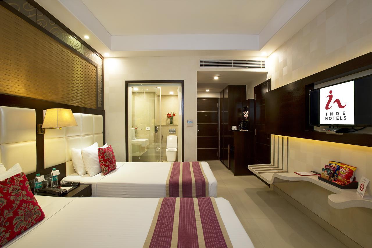 Inde Hotel Chattarpur Нью-Дели Экстерьер фото