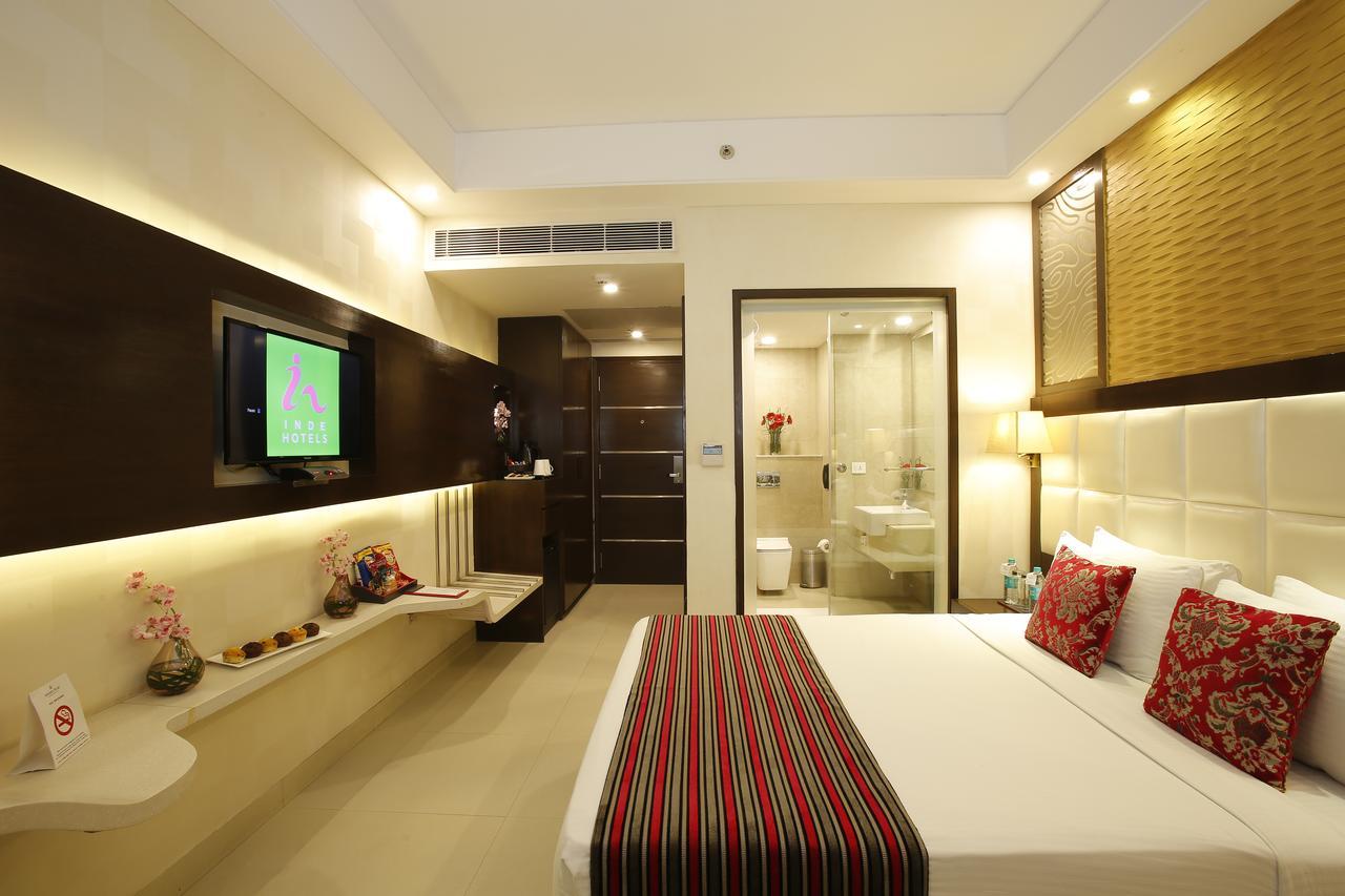Inde Hotel Chattarpur Нью-Дели Экстерьер фото