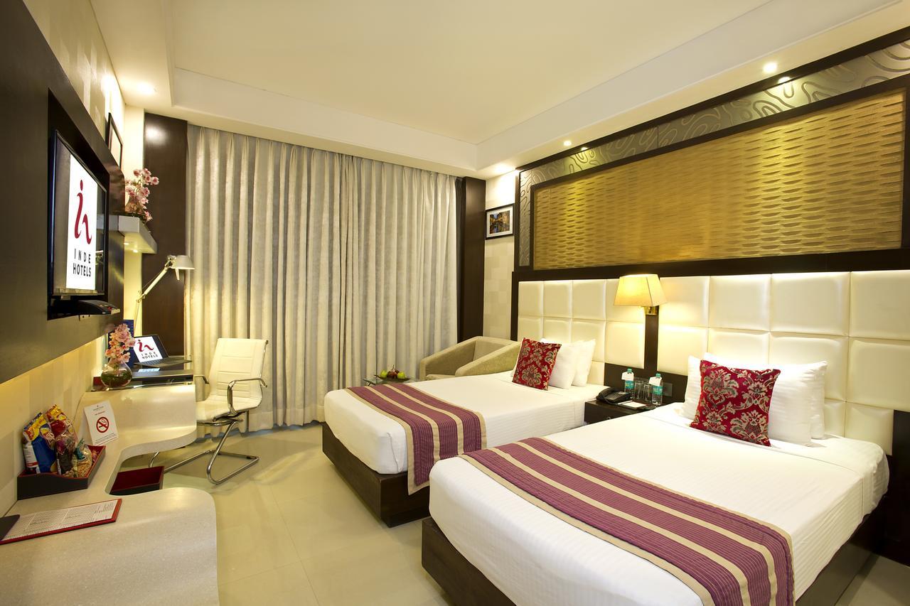 Inde Hotel Chattarpur Нью-Дели Экстерьер фото